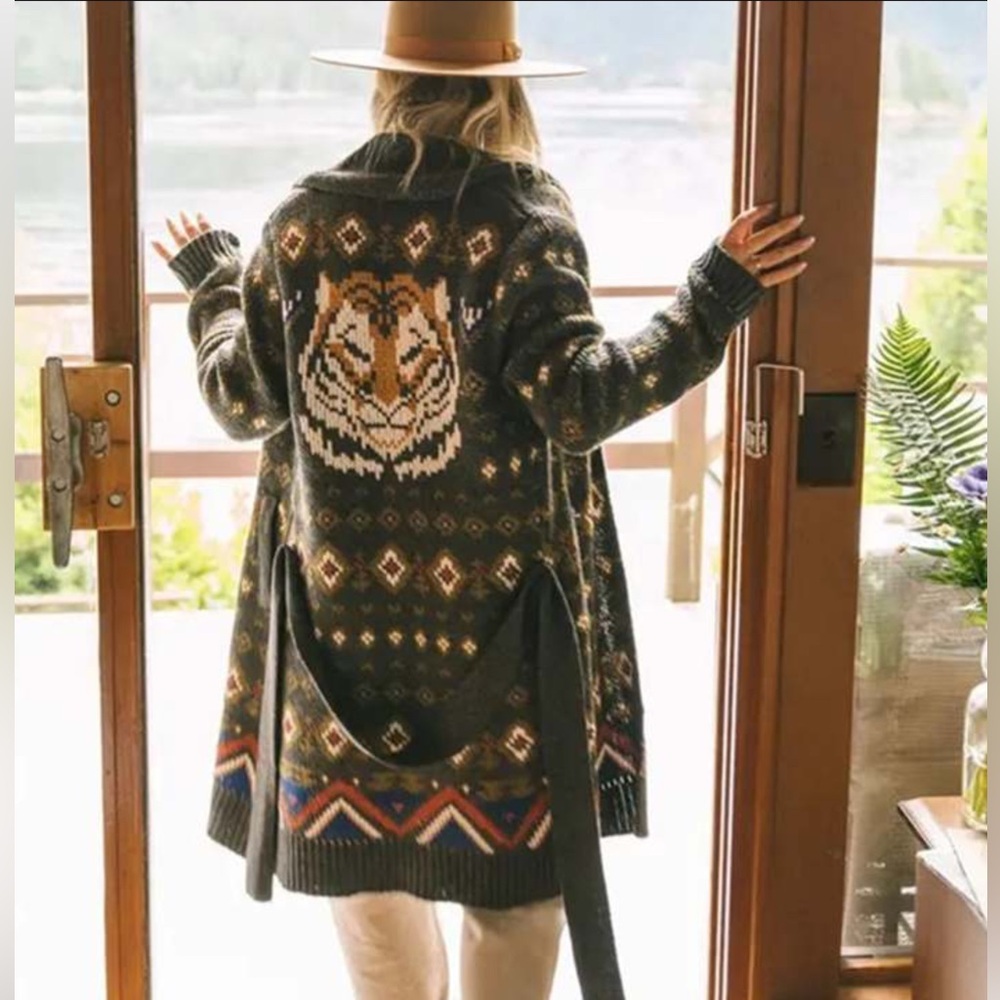 NEW! RARE Jackson Rowe Tiger Intarsia Long Cardigan Sweater NO BELT